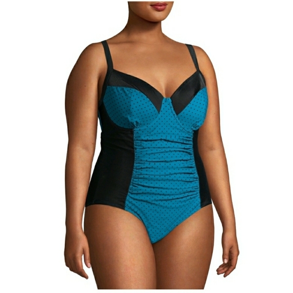 2x one piece swimsuit